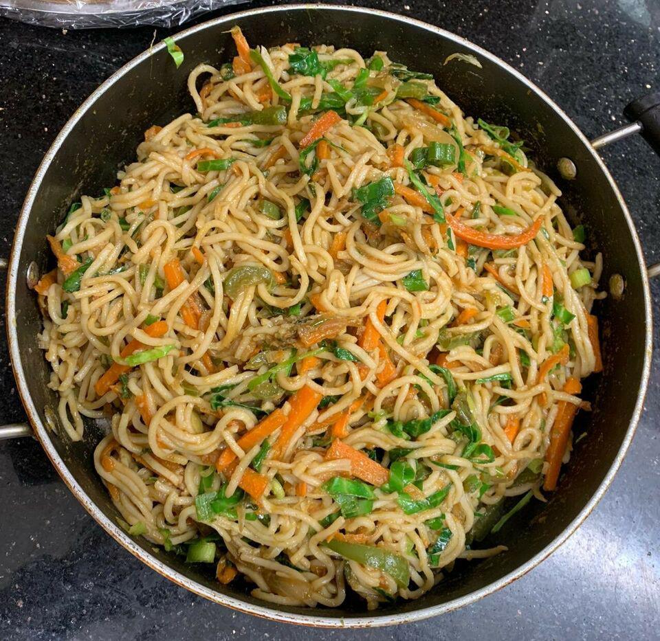 indian-style-hakka-noodle-home-cooked-food-etobicoke-ontario