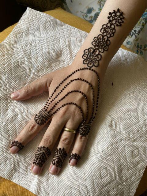 10 Henna Artist Henna Mehndi Artists Hamilton Ontario 3320